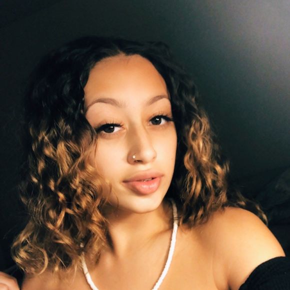 Meet your Posher, Elizabeth - Picture 1 of 1